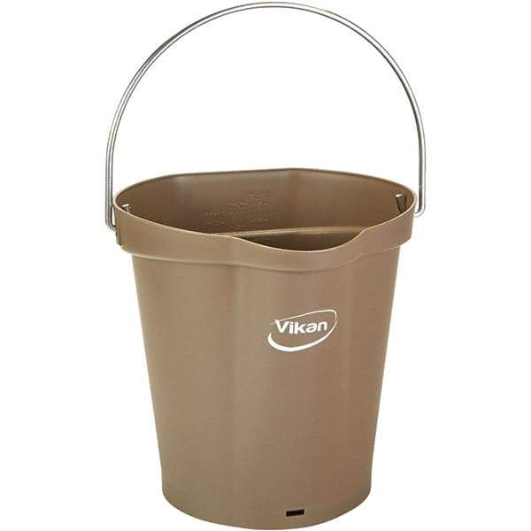 Vikan - 1-1/2 Gal, 7.1" High, Polypropylene Round Brown Single Pail with Pour Spout - Handle Included, 10" Top Diam - Eagle Tool & Supply