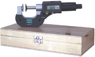 0 - 1"/0 - 25mm Measuring Range - .00005"/.001mm Resolution - Ratchet Thimble - High Speed Steel Face - Electronic Disc Micrometer - Eagle Tool & Supply