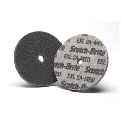 Scotch-Brite EXL Unitized Wheel XL-UW 2A Medium 3″ × 1/4″ × 1/4″ - Eagle Tool & Supply