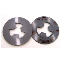‎3M Disc Pad Face Plate 13325 4-1/2″ Medium Gray - Eagle Tool & Supply